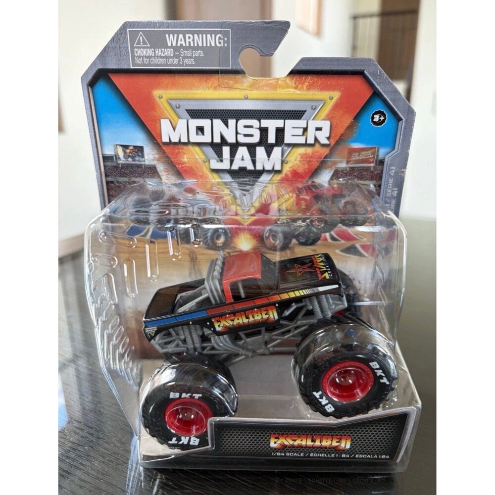 Monster Jam Series 41 WORLD FINALS Metal 1:64 Scale Truck •EXCALIBER• *GRL_DAD*